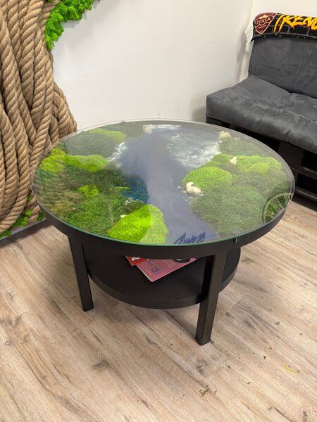 Konferenčný stolík s machom a epoxidom Veľkosť: 60cm