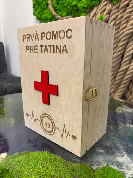 Drevená krabička - prvá pomoc