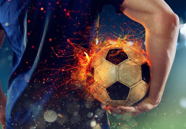 Fototapeta - Futbalová lopta v ohni (147x102 cm)