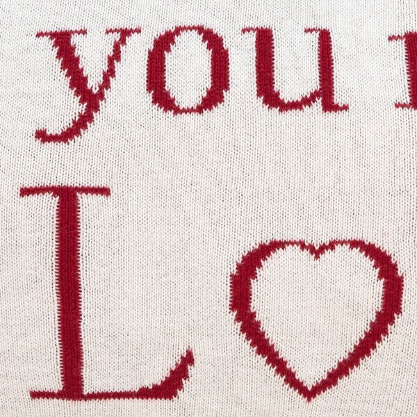 Dekoračný návlek pletený DESIGN all you need is love smotanová 30x50 cm