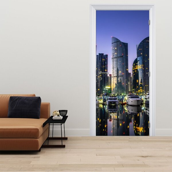 Fototapeta na dvere - Jachty a Mrakodrapy (95x205cm)
