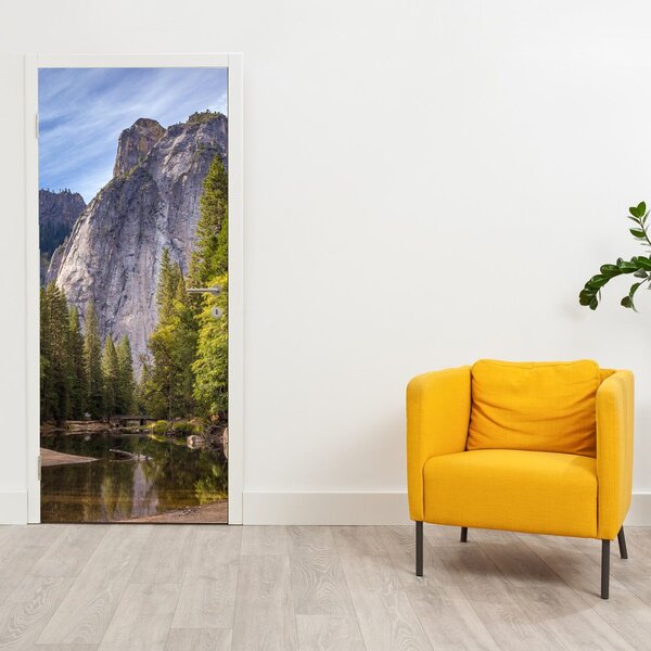 Fototapeta na dvere - Pod Yosemite skalou (95x205cm)