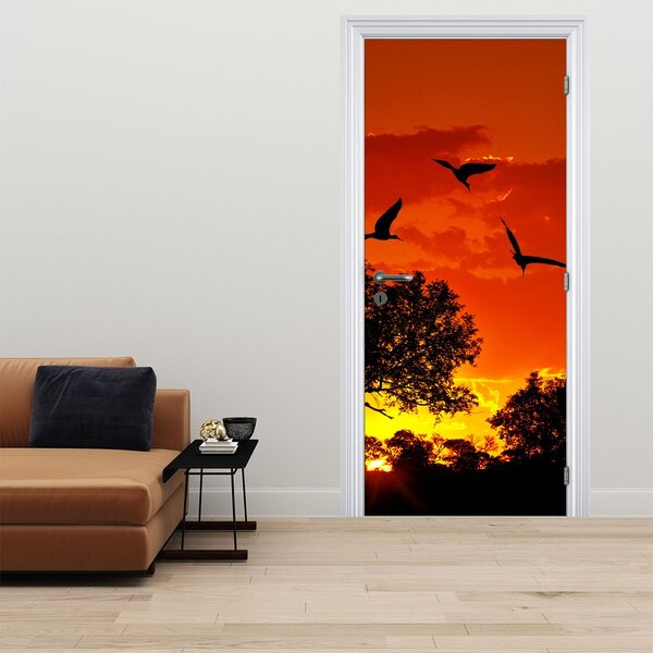 Fototapeta na dvere - Vtáky pri západe slnka (95x205cm)