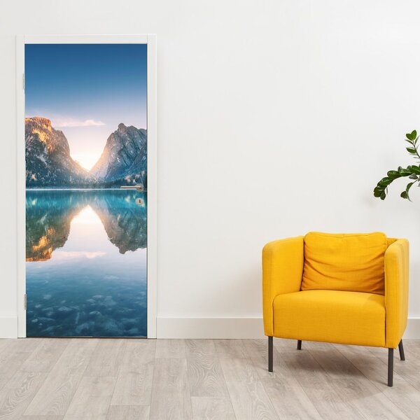 Fototapeta na dvere - Horské jazero (95x205cm)