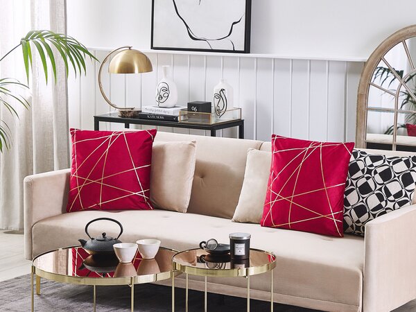 Sada 2 dekoratívnych vankúšov červená zlatá zamat 45 x 45 cm geometrický vzor štvorcový tvar snímateľné poťahy glamour štýl doplnky