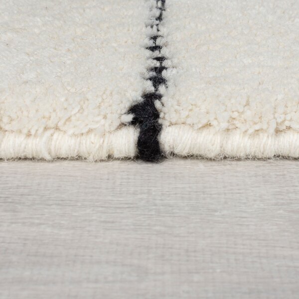 Flair Rugs , Kusový koberec Dottie Linear Black/White, 120x170, biela, viacfarebná, obývacia izba