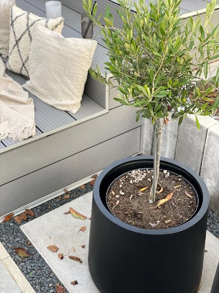 Kvetináč VEKRA, sklolaminát, výška 50 cm, čierna