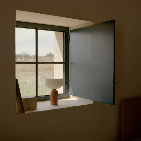 Prenosná lampa Kizu, Rosso Levanto Marble – New Works