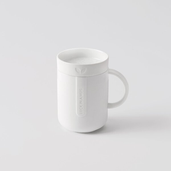 Porcelánový hrnček s viečkom Luck in a Mug