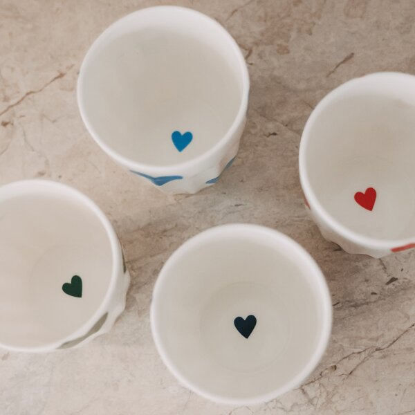 Porcelánový hrnček Hearts 290 ml – red