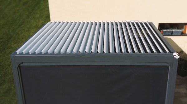 Bioklimatická pergola Noela antracit PREMIUM 3x4 m Farba lamiel: Biela
