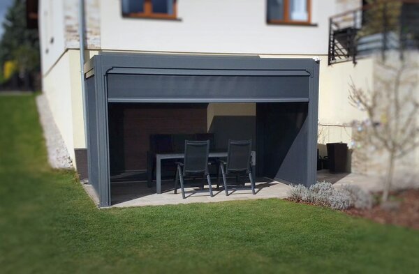 Bioklimatická pergola Noela antracit PREMIUM 3x4 m Farba lamiel: Biela