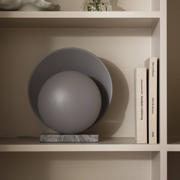 Globen Lighting stolová lampa ORBIT, sivá, mramor, výška 32 cm, Hliník / sivá / zinok, Obývacia izba / jedáleň, Kameň, Dizajn, Stojacie svietidlo