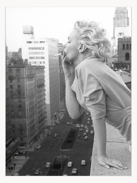 Nástenná dekorácia v ráme Marilyn At The Ambassador Hotel New York