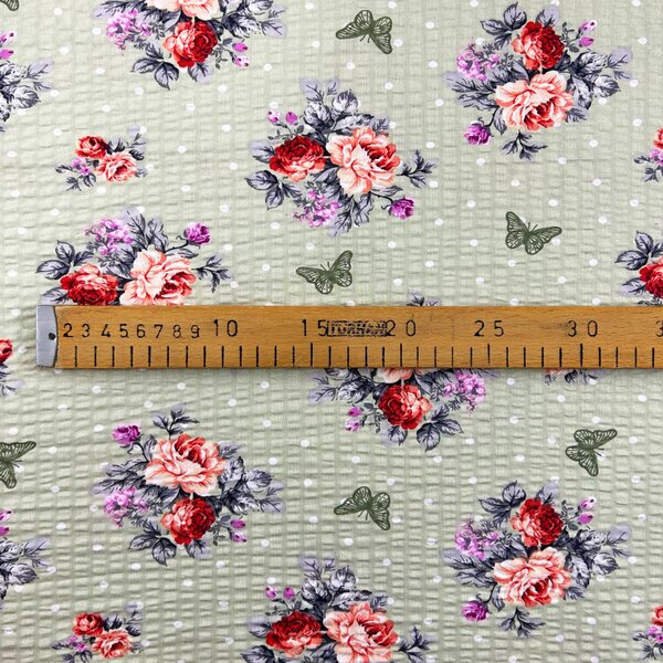 Ervi bavlna-krep š.240 cm - Romantický vzor č.25945-15, metráž