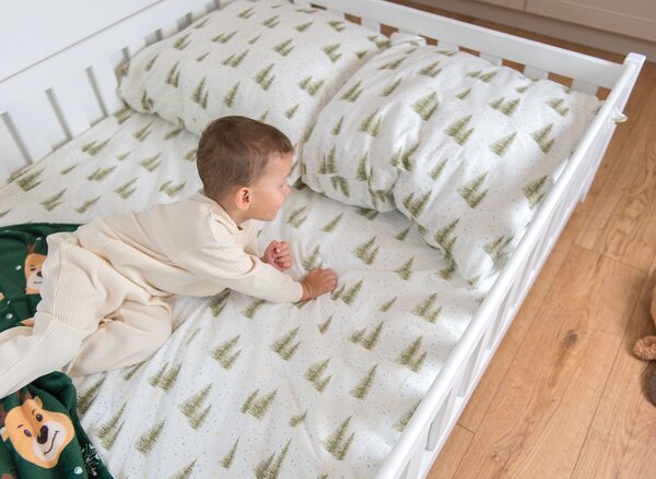 MAXMAX Detská Montessori posteľ z masívu borovice BETTY - 200x140 cm - BIELA