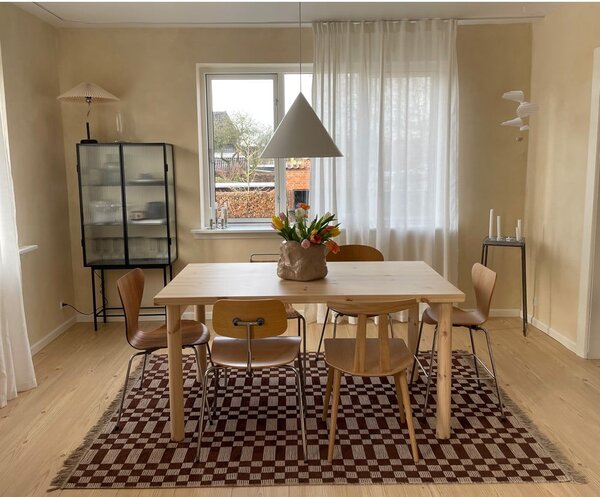 Jedálenský stôl Pace - Karup Design