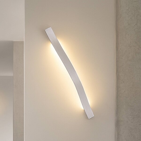 Lindby LED nástenné svetlo Alvon, strieborné, výška 50 cm, kov, Hliník / sivá / zinok, Obývacia izba / jedáleň, kov, Moderný, Nástenné svietidlo