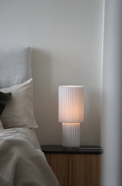 Markslöjd 108897 - Stolová lampa CATIS 1xE27/60W/230V 45 cm biela
