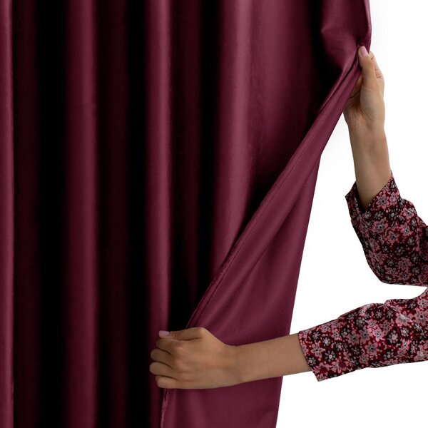 Záves AmeliaHome Velvet s priechodkami 140x245 cm vínový, veľkosť 140x245