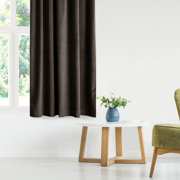 Záves AmeliaHome Velvet s multifunkčnou páskou tmavohnedý, veľkosť 140x270