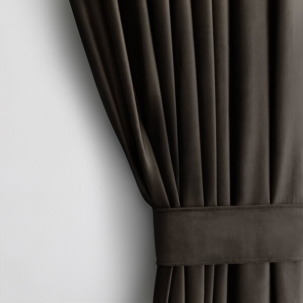 Záves AmeliaHome Velvet s multifunkčnou páskou tmavohnedý, veľkosť 140x270