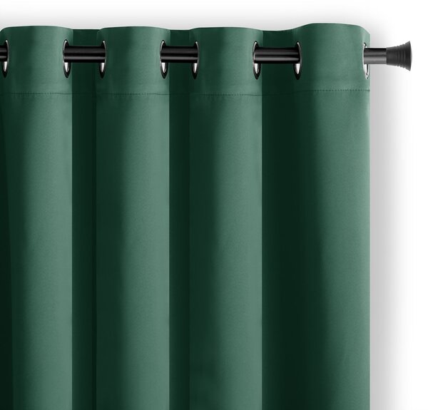 Záves AmeliaHome Blackout s priechodkami 140x245 cm tmavozelený, veľkosť 140x245