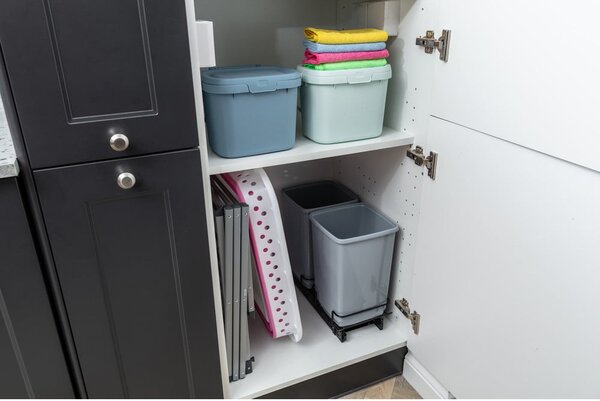 Súprava 2 sivých odpadkových košov Addis In-Cupboard Bin, 10 l