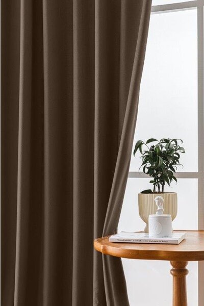 Tmavý zatemňovací záves VELVET 140x270 cm Zavesenie: Riasiaca páska