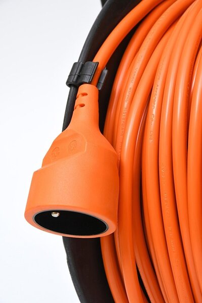 Predlžovací bubon 25 m, 1 zásuvka, 3×1,5 mm², oranžový kábel (FBUBEN-25/1 3*1,5) (FBUBEN-25/1 3*1,5)
