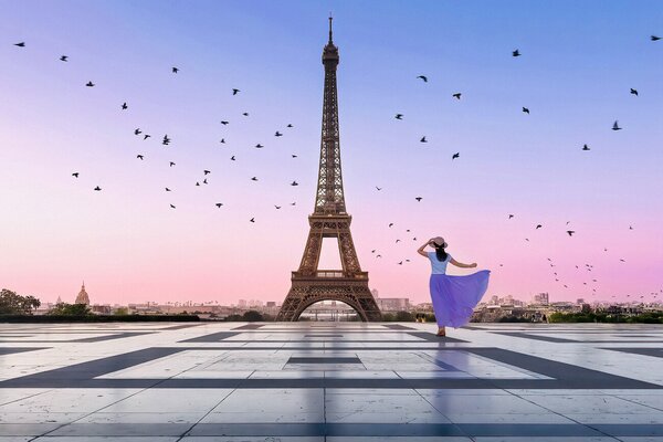 Umelecká fotografie Good Morning Eiffel, Kenneth Zeng, (40 x 26.7 cm)