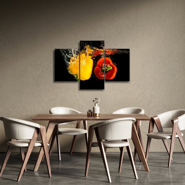 Obraz - papriky vo vode (90x60 cm)