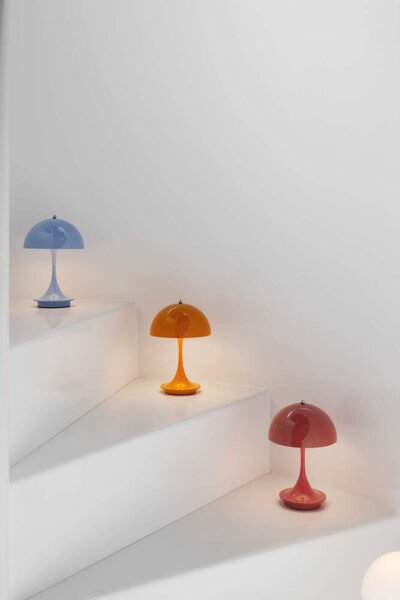 Louis Poulsen Prenosná lampa Panthella 160 V3, opaque orange 5744171504