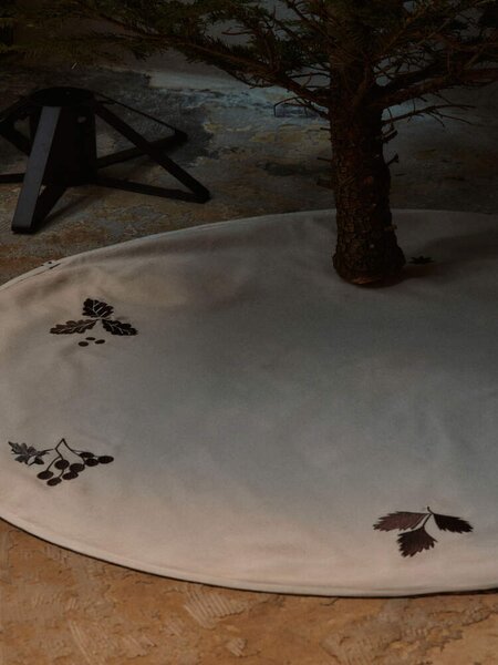 Ferm Living Podložka pod vianočný stromček Oak Round, natural