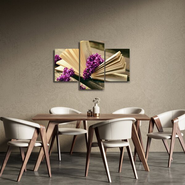 Obraz knihy a fialovej kvetiny (90x60 cm)