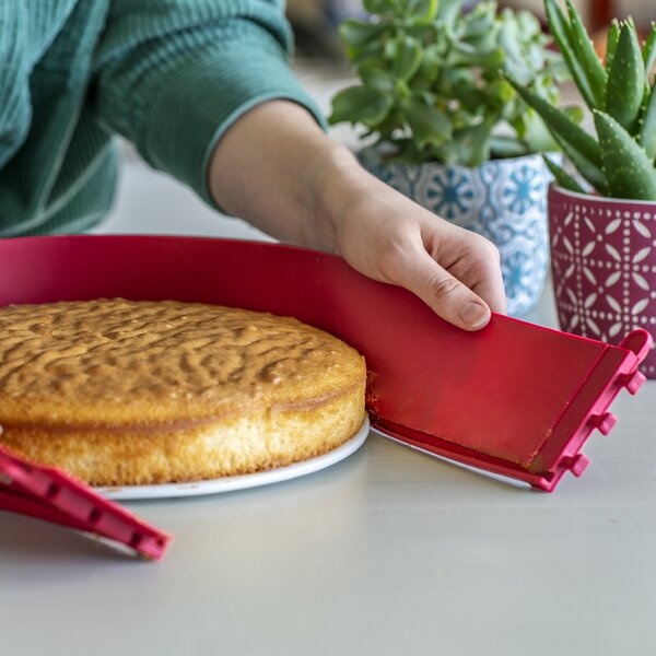 Forma coox SPRING priemer 26 cm s porcelánovou základňou Farba: Červená