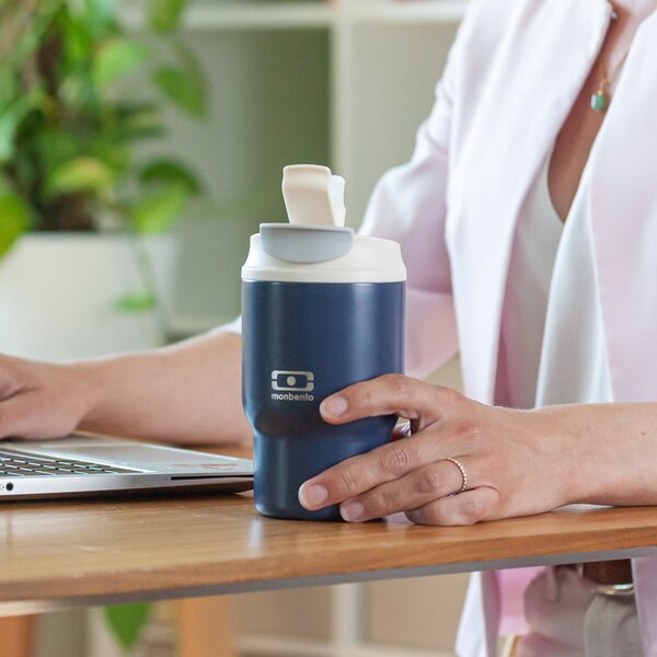 Termohrnečk s viečkom a slamkou Travel Infinity Blue 350 ml