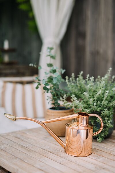 Krhlička s kropítkom Rowley Ripple Copper – 1 l