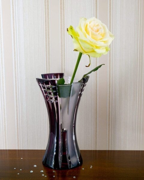 Bohemia Crystal Brúsená váza Metropolis 230 mm fialová