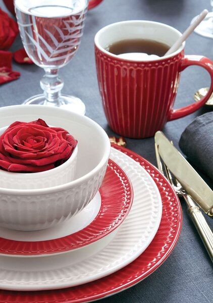 Hrnček Alice Claret Red 350 ml
