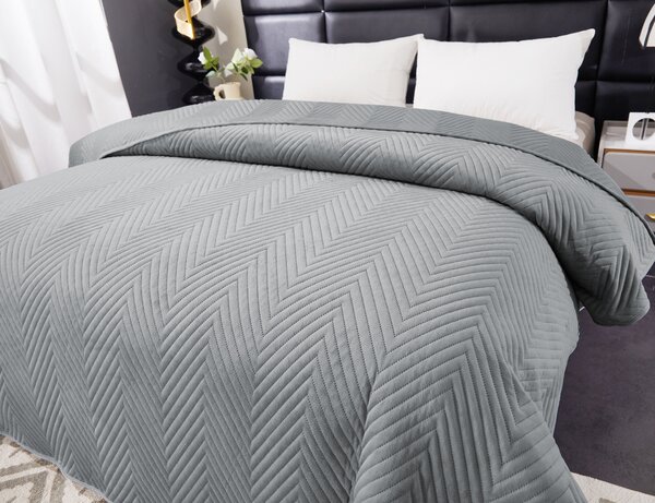 Sivý zamatový prehoz na posteľ ARROW VELVET Rozmer: 200 x 220 cm