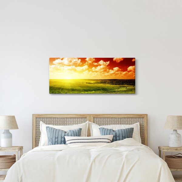 Obraz lúky so žiariacim slnkom (120x50 cm)