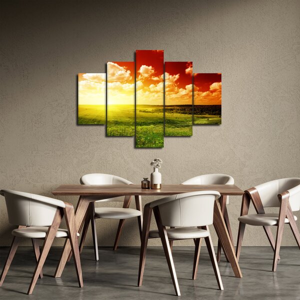 Obraz lúky so žiariacim slnkom (150x105 cm)