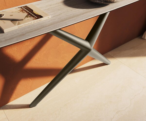 DELIFE Konzolový stolík Edge zaoblený 180×40 cm keramika Laminam® Travertino Bianco krémovo biela Estelo kov titánová farba