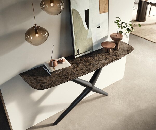DELIFE Konzolový stolík Edge zaoblený 140×40 cm keramika Emperador Extra Lucidato tmavohnedá Estelo kov čierna