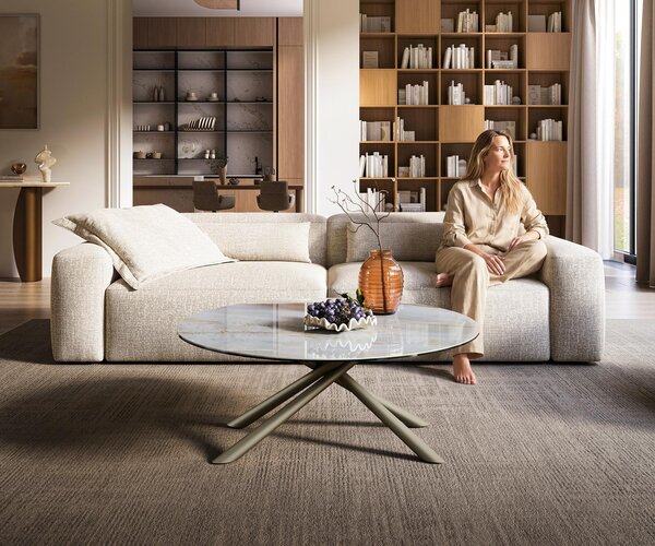 DELIFE Konferenčný stolík Edge okrúhly 100×100 cm keramika onyx perla Sarity kov titánová farba efekt