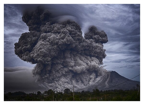 Obraz - Sopečná erupcia (70x50 cm)