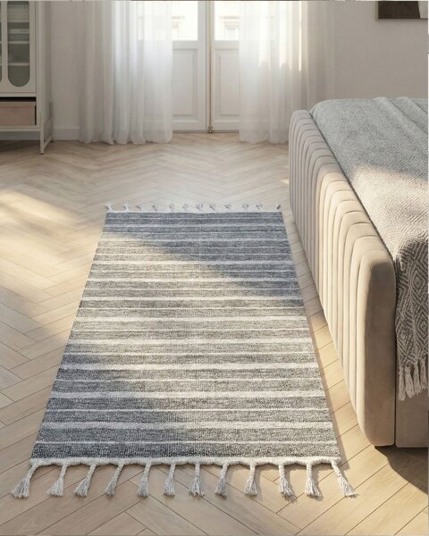 Koberec biely a sivý 80 x 150 cm pruhovaný vzor so strapcami moderná obývacia izba spálňa