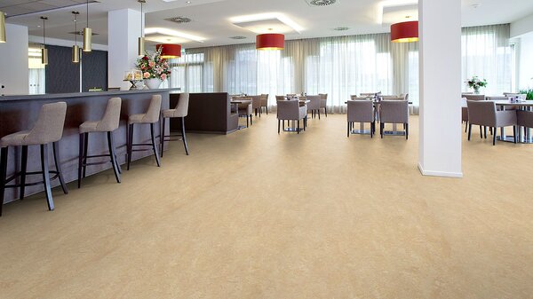 FORBO Marmoleum marbled real Sand 2499 Tl. 2 mm - 2 bm