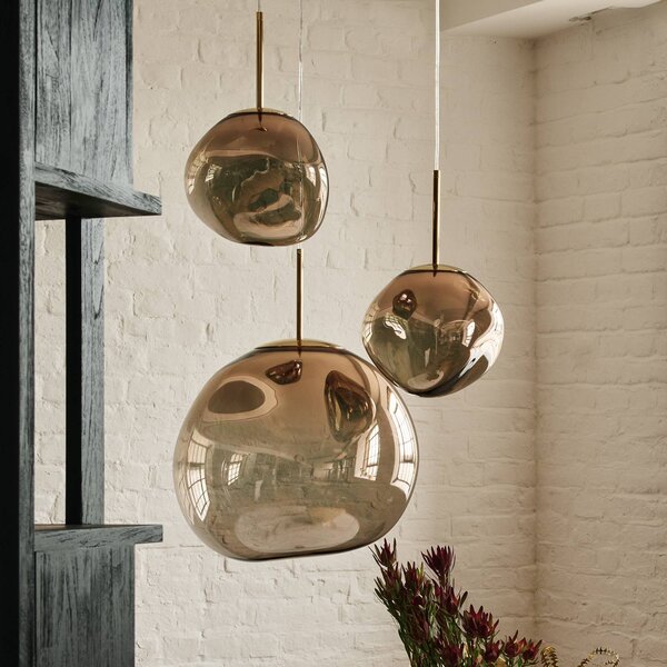 Tom Dixon závesné svietidlo Melt, Ø 28 cm, bronzová farba, objímka, Hnedá / staromosadz, Obývacia izba / jedáleň, Plast, Dizajn, Závesné svietidlo
